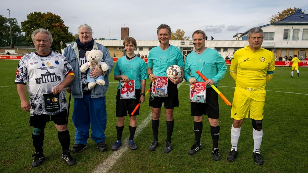 "Länderspiele" in Berlin: Vatikan verliert gegen Amateurklubs