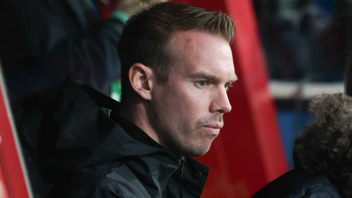 Trainer Stroot legt in Wolfsburg sein Amt nieder