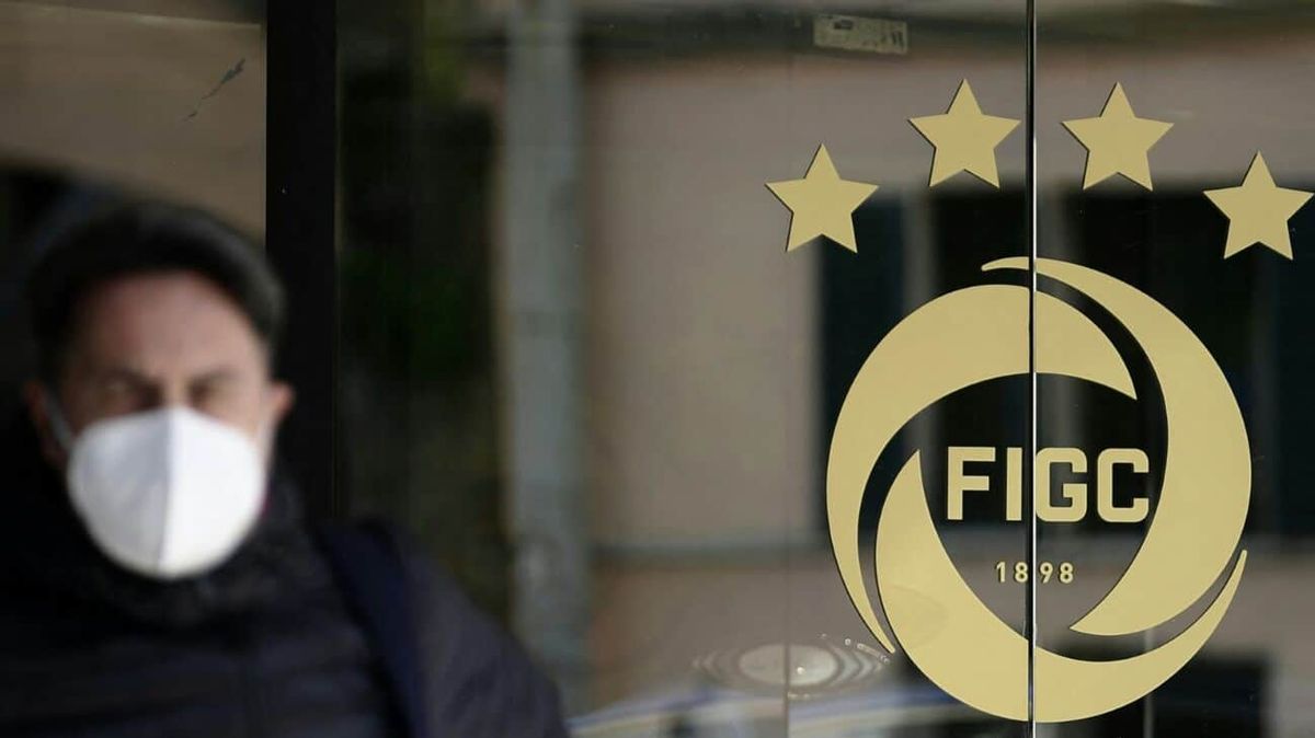 Italiens Fußball-Klubs machen weniger Verlust