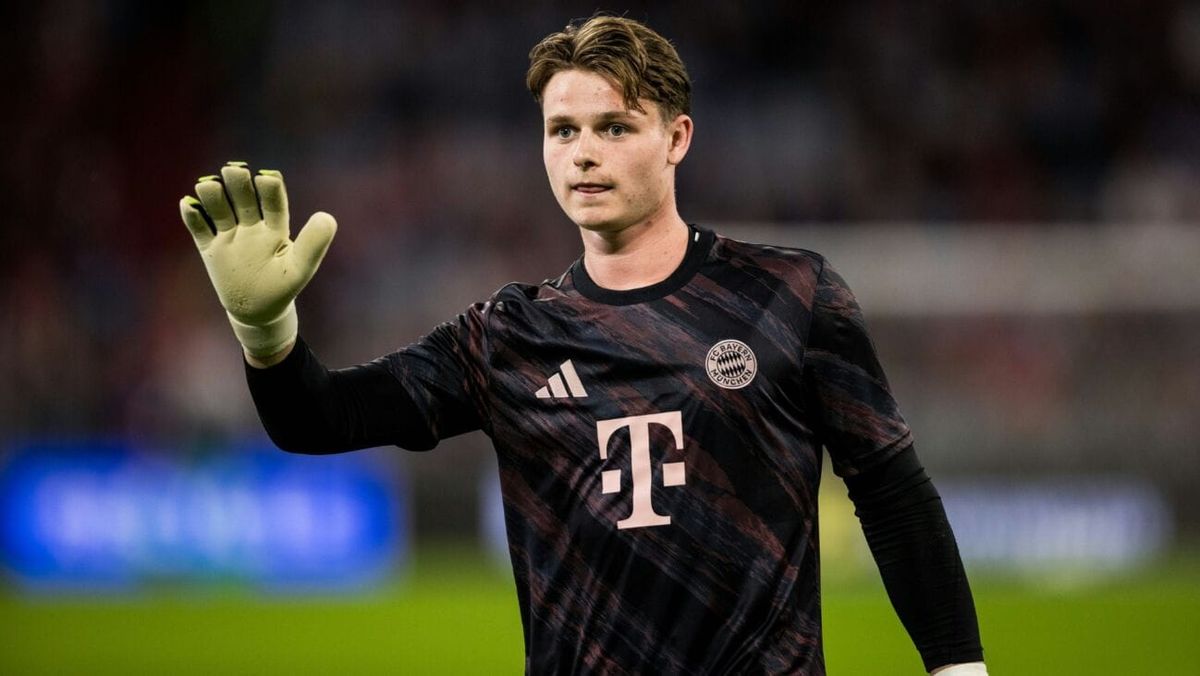 FC Bayern: Urbig erleidet Muskelfaserriss