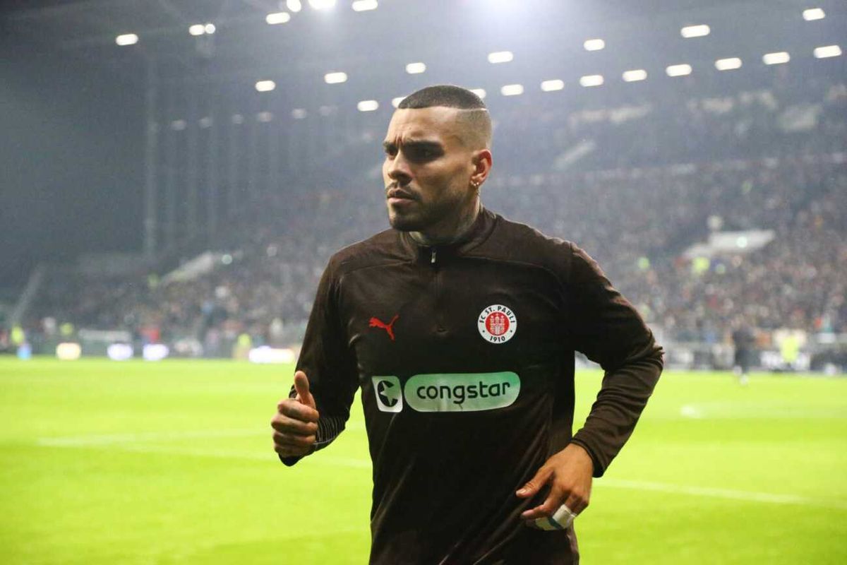 Maurides verlässt FC St. Pauli und kehrt nach Radom zurück