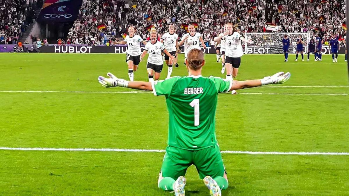 Das ehrt uns: DFB-Frauen mit prominenten Unterstützern