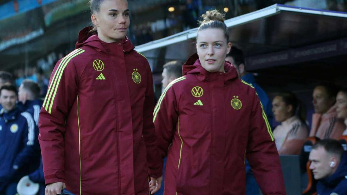 Nach Nazi-Äußerungen: Alara spielt mit Vornamen auf DFB-Trikot