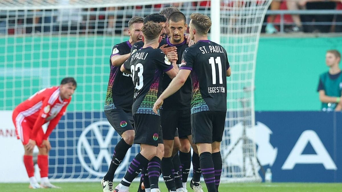 Sieg in der Verlängerung: St. Pauli mit großer Mühe weiter