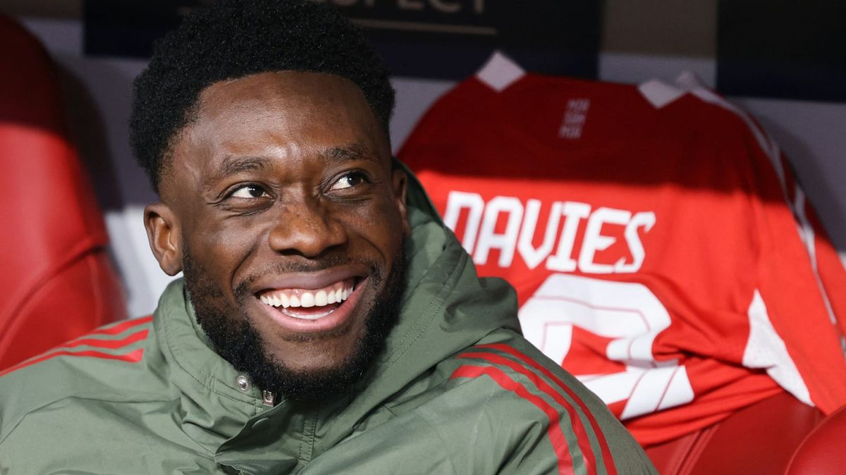 Bayern: Davies gibt Startelf-Comeback - Urbig ersetzt Neuer