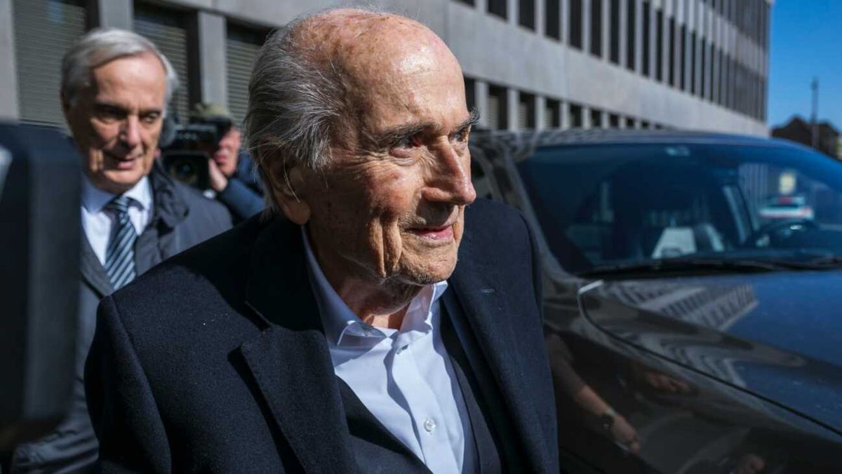 Blatter: "Wir haben den Fußball an Saudi-Arabien verloren"