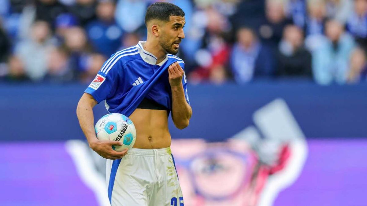Schalke stellt Barkok vom Trainingsbetrieb frei