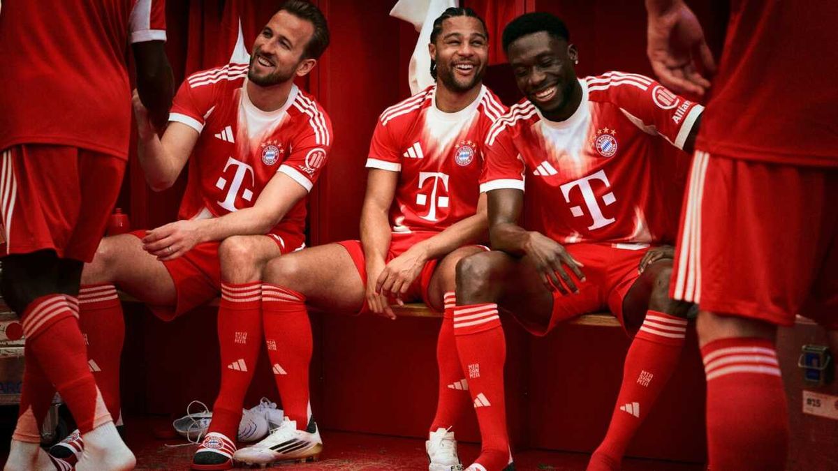 Neues Bayern-Heimtrikot mit "Special Flock" für Ikone Müller