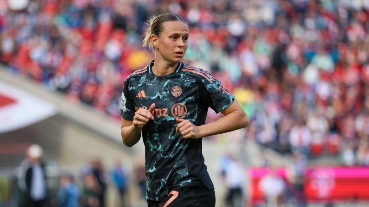 Bis 2027: Nationalspielerin Bühl bleibt bei den Bayern