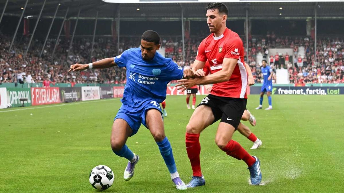 Trotz Gewitter und Hagel: Bayer zieht in zweite Pokalrunde ein
