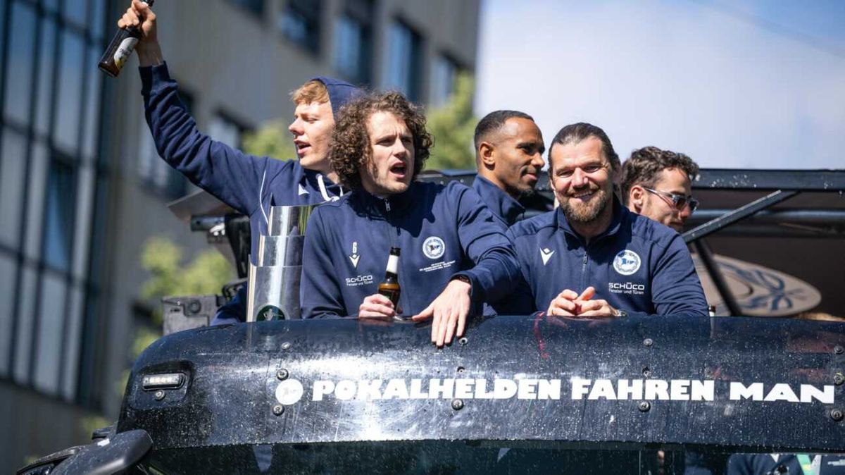 Nach Final-Niederlage: Bielefeld feiert mit zahlreichen Fans