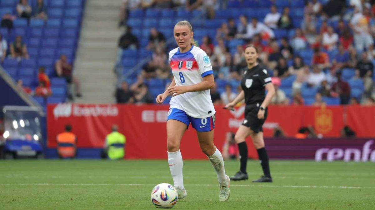 FC Bayern gratuliert Stanway: "Unglaublich stolz"