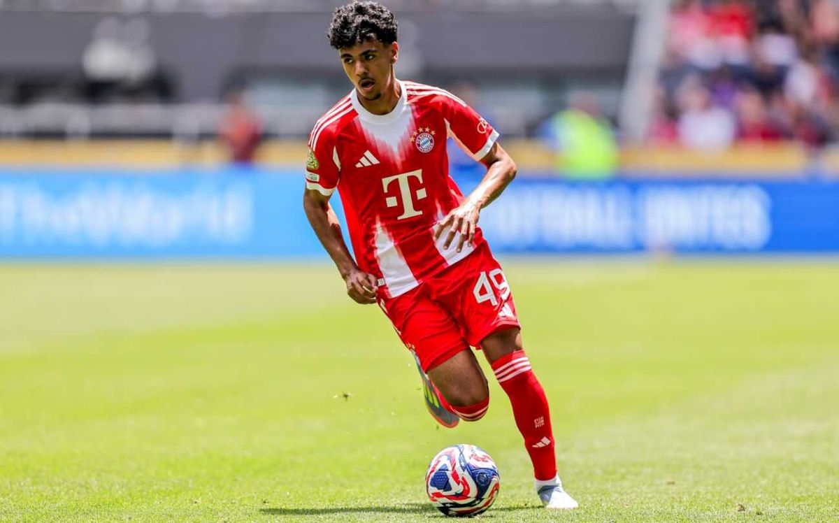 FC Bayern: Talent Aznou vor Wechsel zum FC Everton