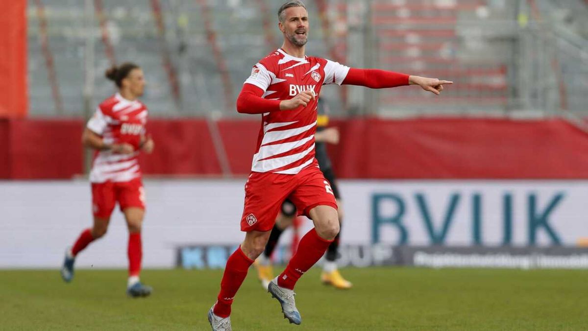 Vom Fußball zum Football: Maierhofer wird ELF-Kicker