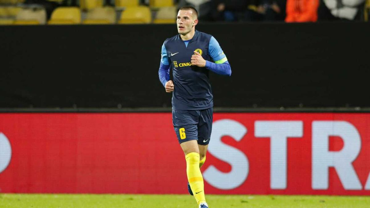 Titel: Kiel verpflichtet slowenischen Nationalspieler Zec