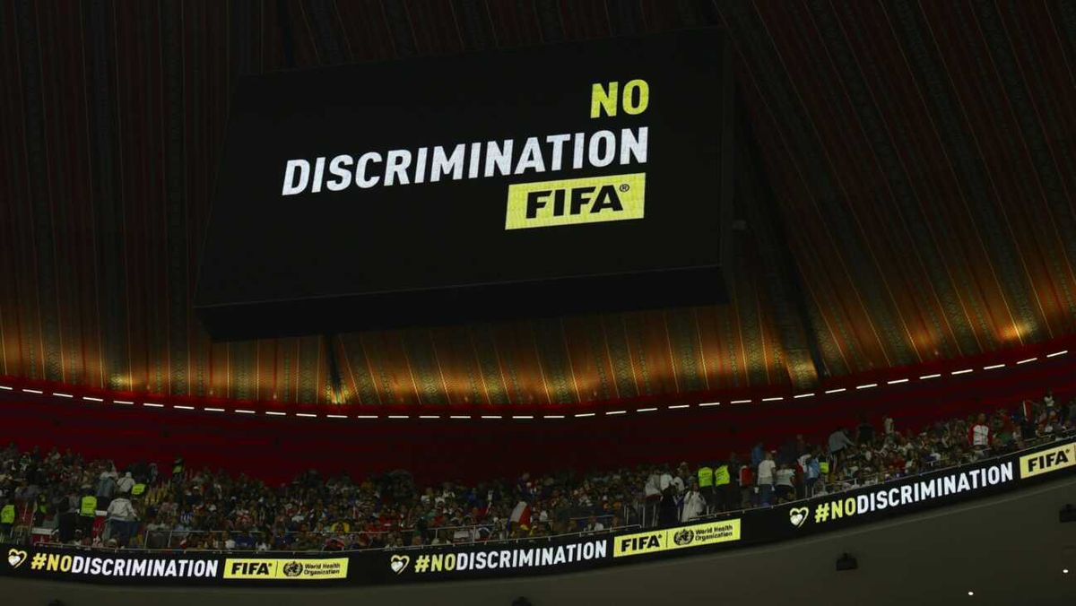 Fehlende Antidiskriminierungsbotschaften: Kritik an FIFA