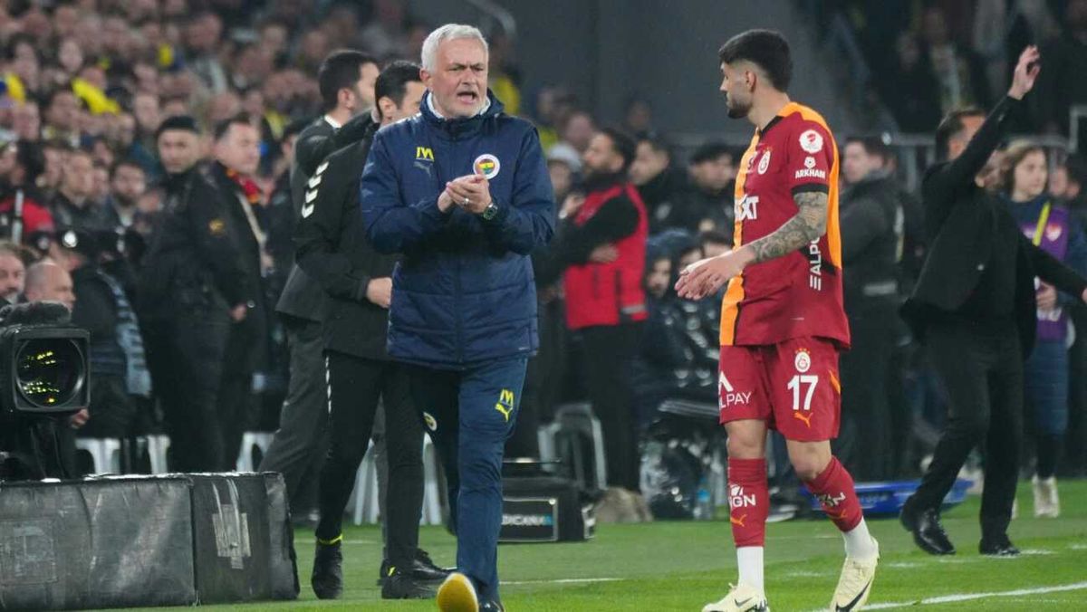 Mourinho greift Galatasaray-Trainer an die Nase