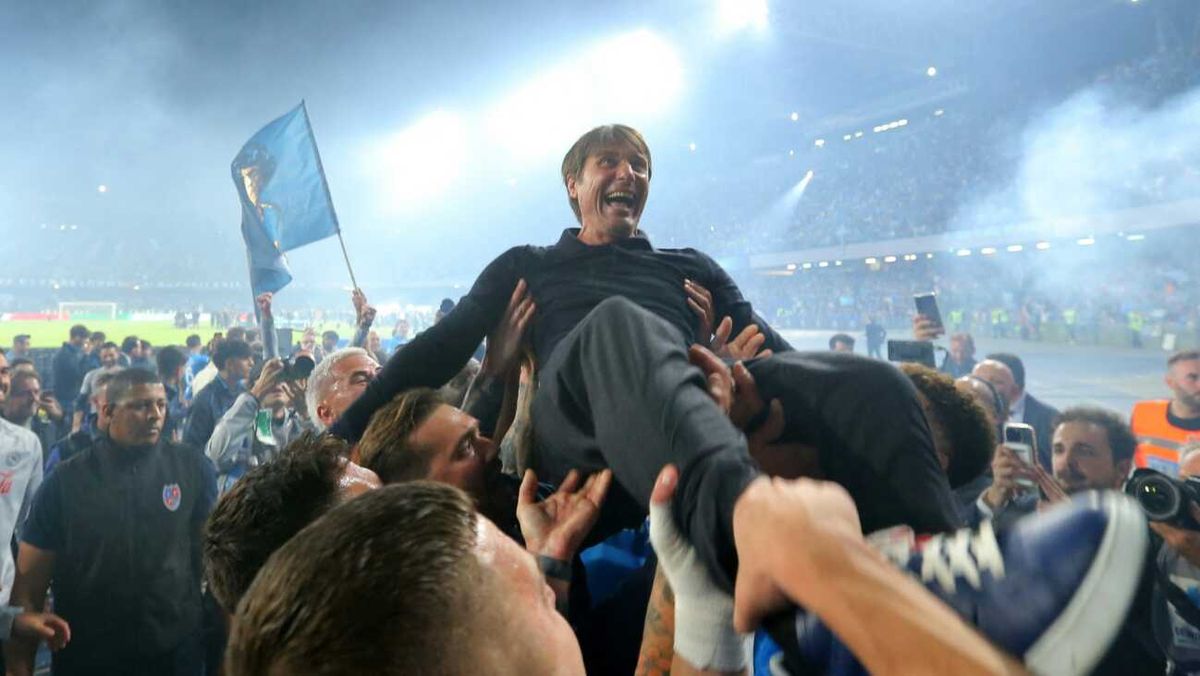 Titel: Nach Titelgewinn: Conte bleibt in Neapel