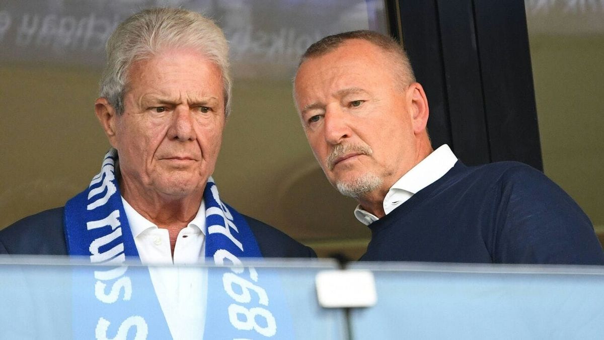 "Enkeltrickbetrüger": Fans verteilen Wittmann-"Steckbriefe"