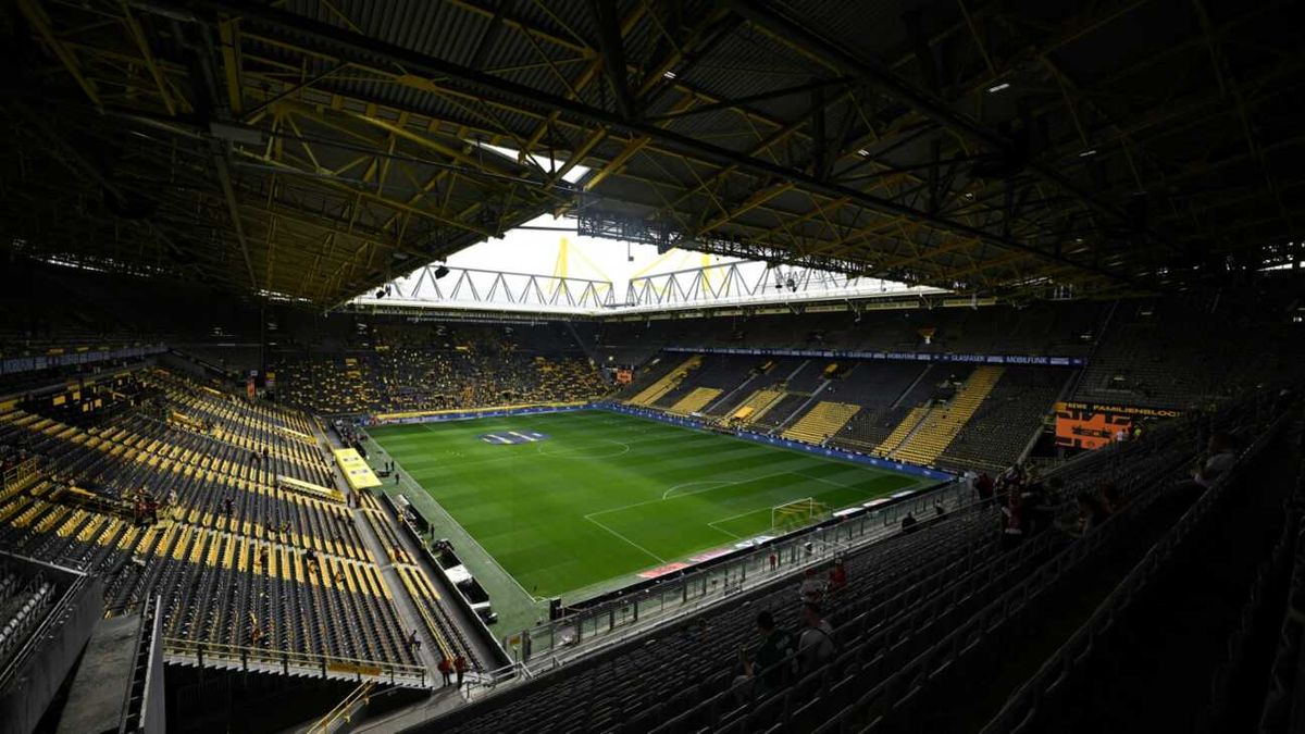 Titel: Verkehr: Anpfiff von Dortmund-Leverkusen verzögert sich