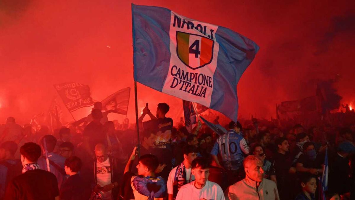 Bei Scudetto-Party: 40 Verletzte in Neapel