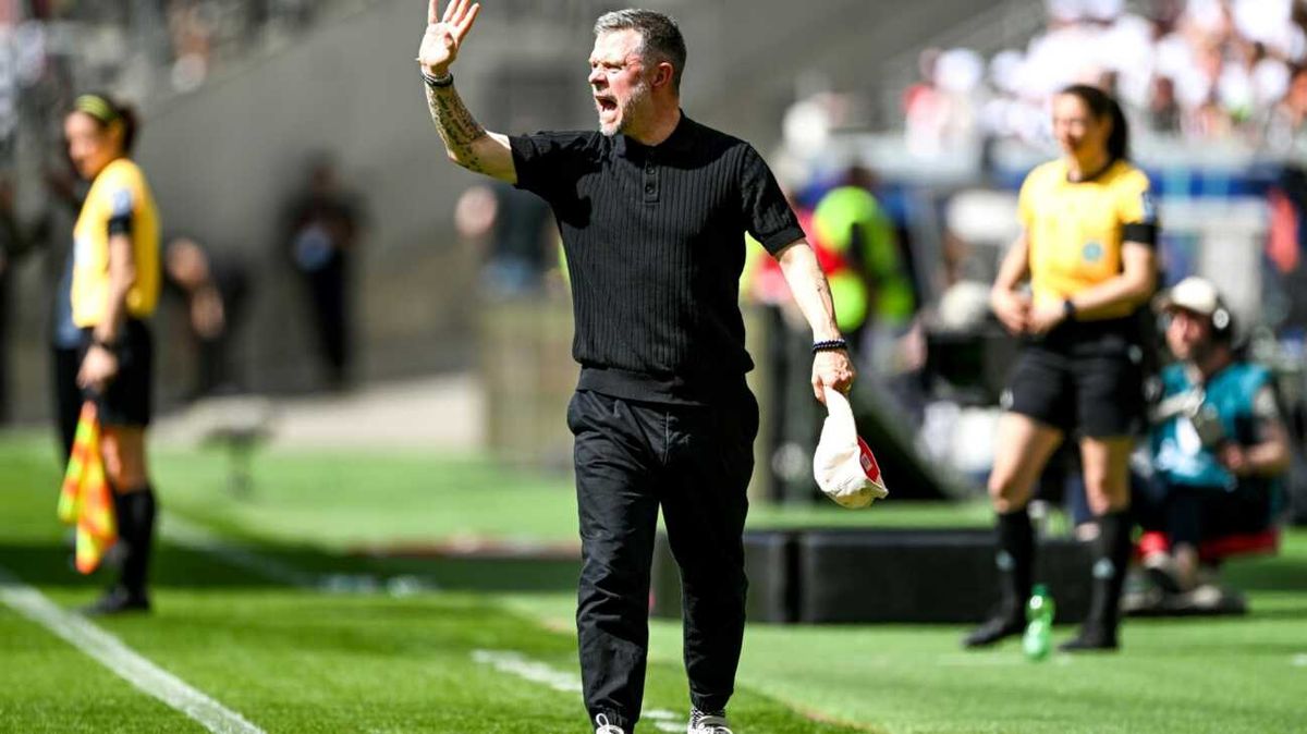 Trainer Straus verlässt Bayern-Frauen nach der Saison