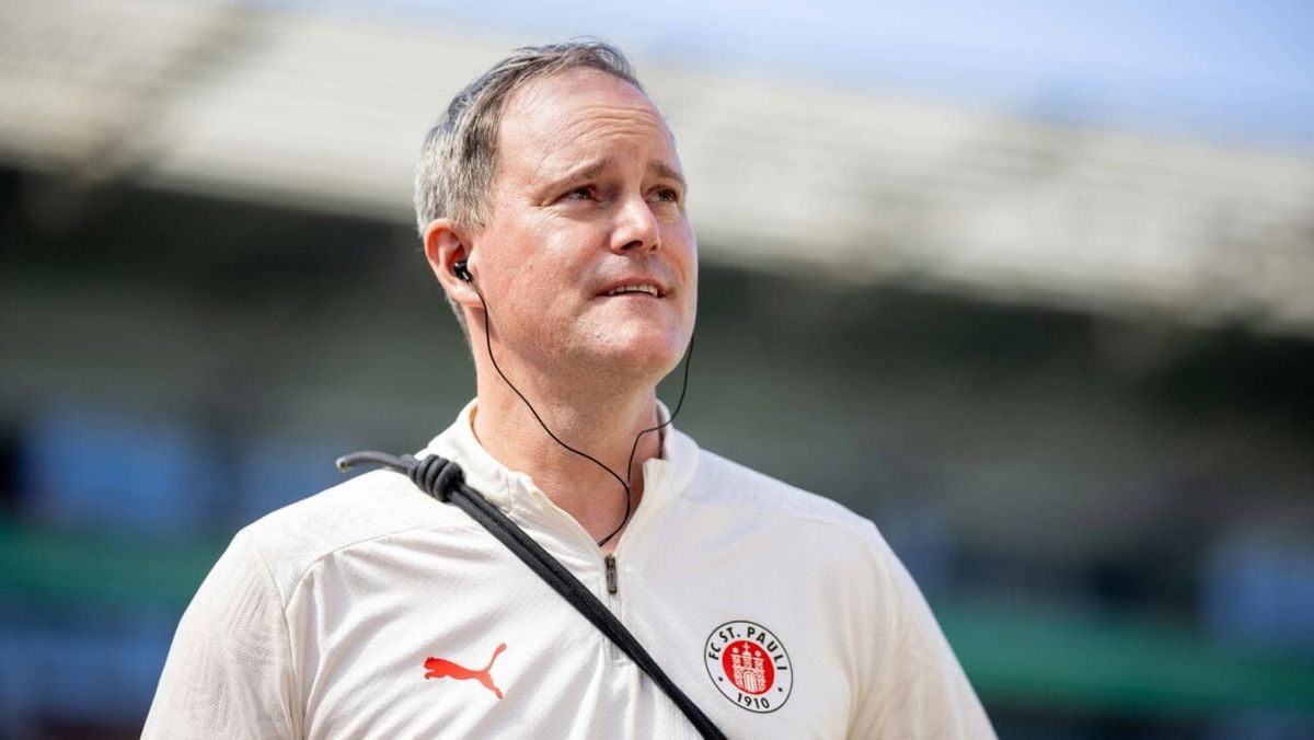 St. Pauli: Göttlich bleibt Präsident - Irvine verteidigt