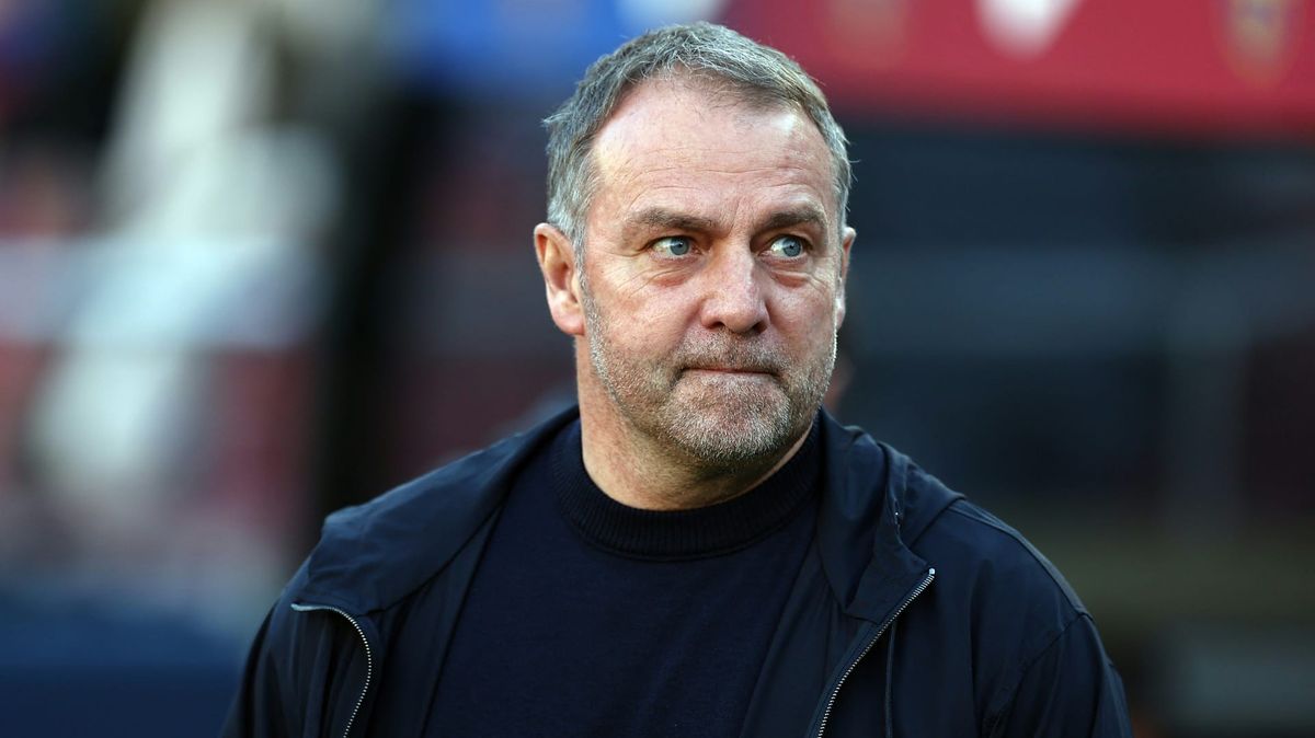 Barca-Trainer Flick bricht Interview ab: "Keine Meinung?"