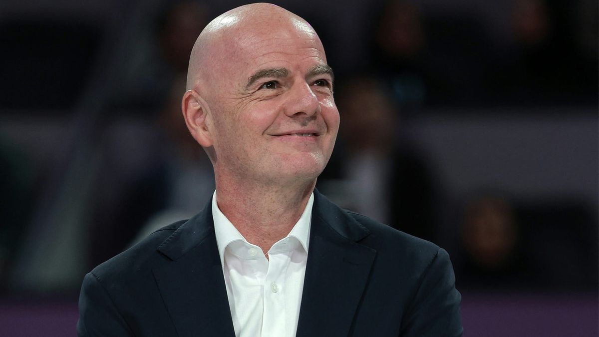 Infantino als Tribünengast bei Irans WM-Testspiel