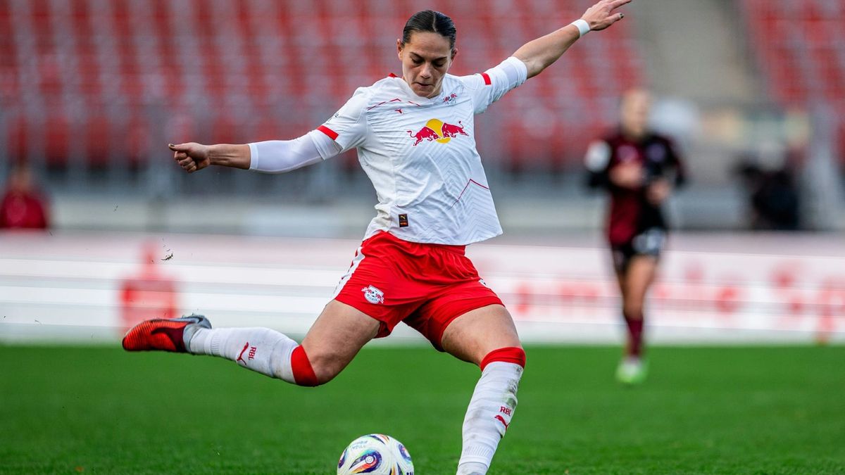 Nationalspielerin Hoffmann wechselt nach Wolfsburg