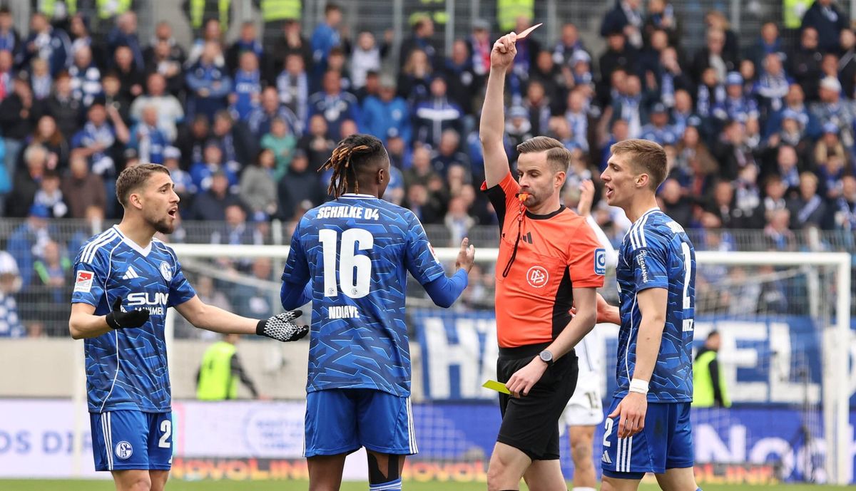 Der VAR darf Fehler sehen, aber nicht korrigieren – ein Konstruktionsfehler mit Ansage