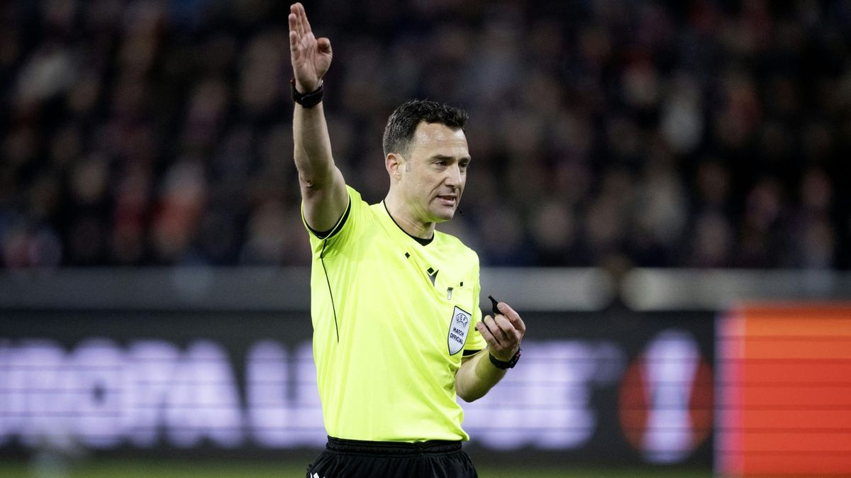 Zwayer als einziger deutscher WM-Schiedsrichter nominiert