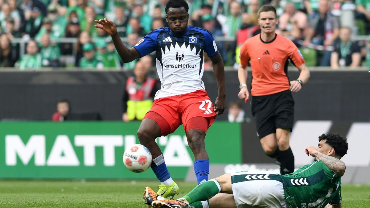 Rot im Nordderby: HSV-Stürmer Otele für zwei Spiele gesperrt