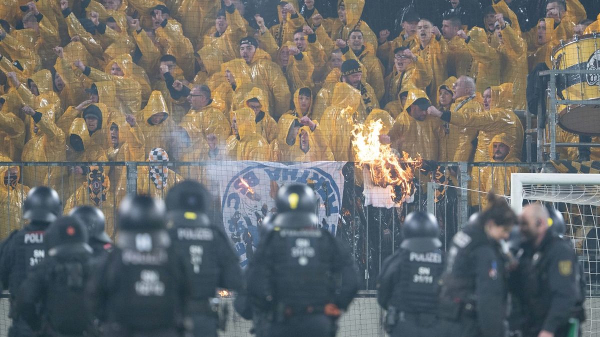 Dresden gegen Nürnberg: Polizei verhindert Fan-Schlägerei