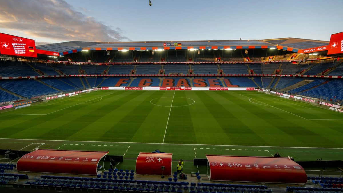 FC Basel: Brand vernichtet Fußballschuhe und Trikots