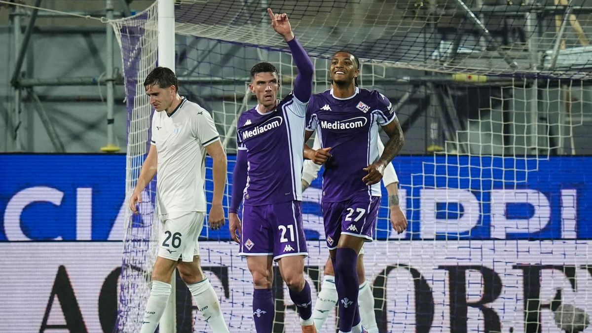 Matchwinner Gosens: Florenz klettert weiter