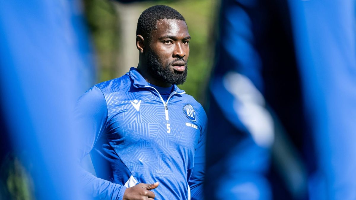 KSC: Dritter Kreuzbandriss bei Ambrosius