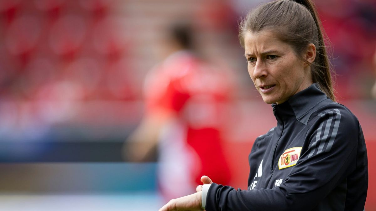 Eta leitet erste Einheit als Union-Cheftrainerin