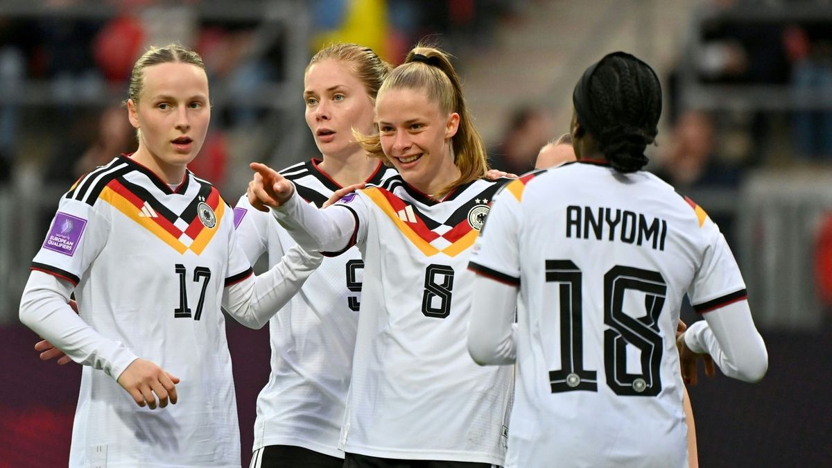 Gwinn verletzt: DFB-Frauen schlagen auch Österreich