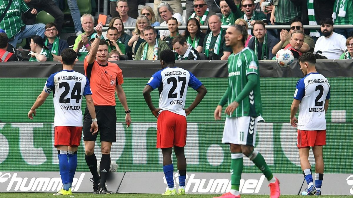 "Einfach scheiße": Rot-Flut nervt HSV nach Derby-Pleite