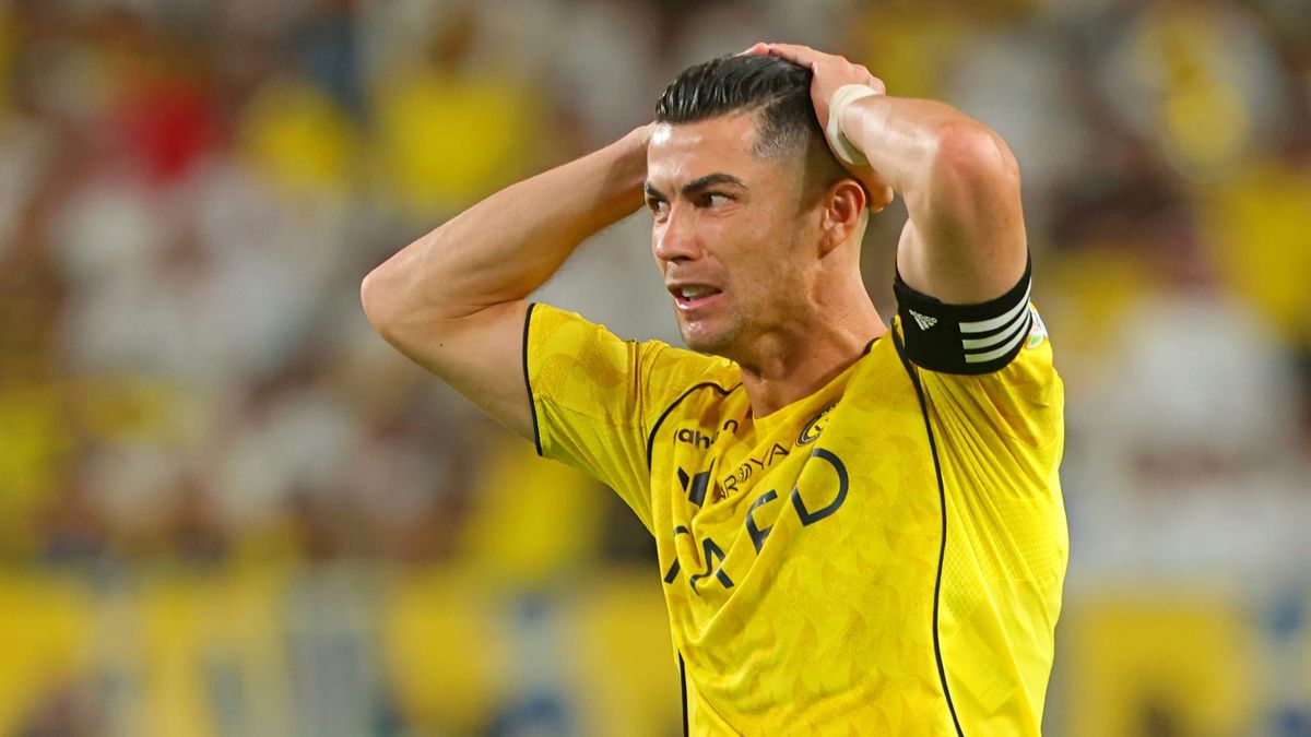 Meisterschaft vertagt: Irres Eigentor schockt Ronaldo