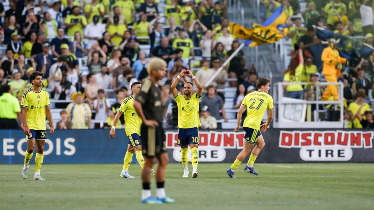 MLS: Mukhtar mit Dreierpack - Messi glänzt