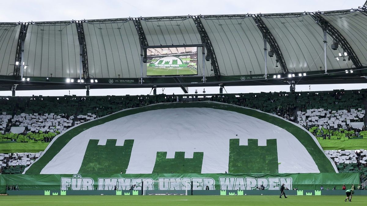 Wolfsburg kehrt zu Zinnenwappen zurück