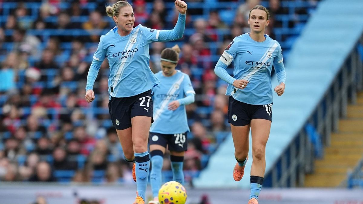 Knaak und Lohmann feiern Meisterschaft mit ManCity