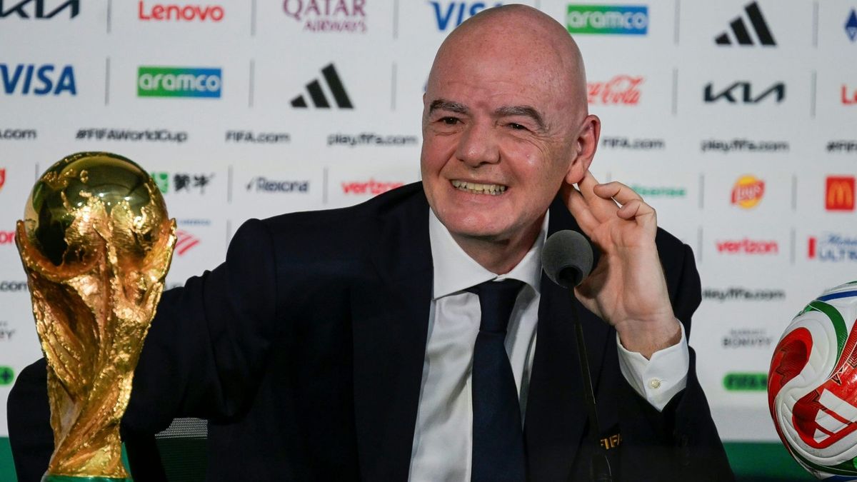 Infantino: Noch größere WM wäre Italiens "Chance"