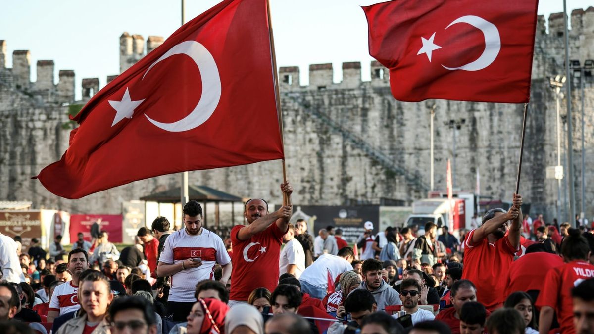 Türkei untersagt Public Viewing wegen Uni-Prüfungen