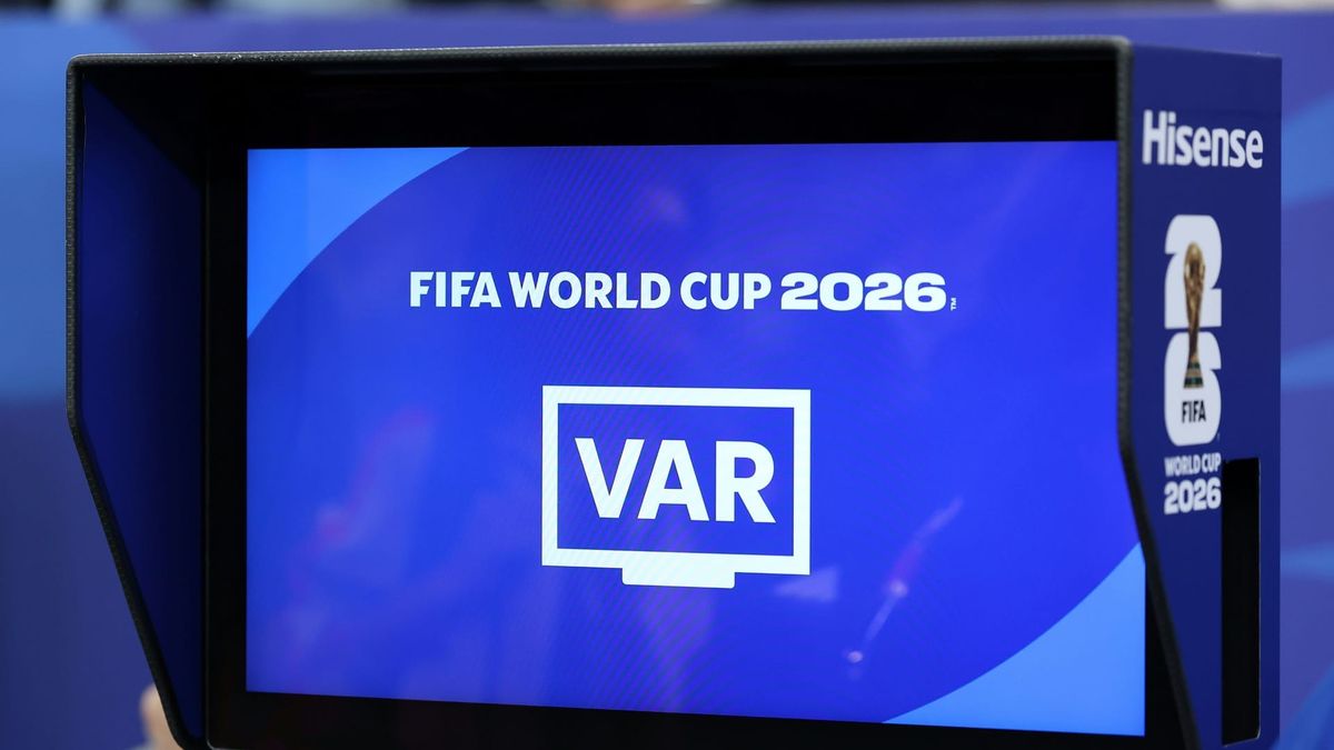 Auffällige Geste von VAR: FIFA fordert offenbar Erklärung