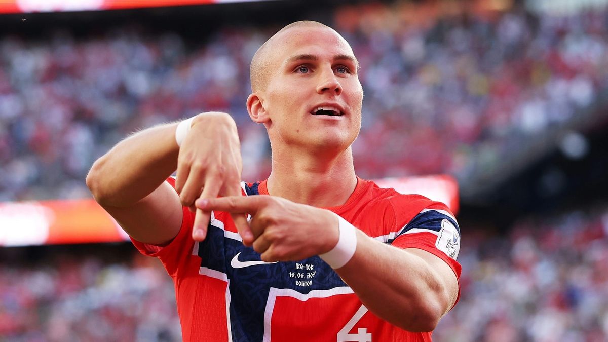 WM geht vor: Östigaard verfolgt Geburt per Facetime