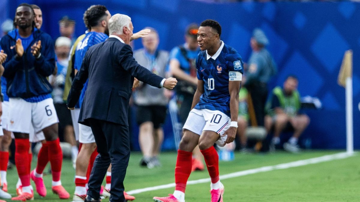 Jubel mit Deschamps: Frankreich lässt Schweden keine Chance