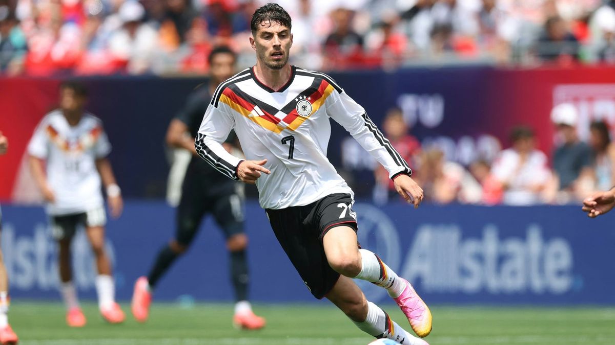 "Sorry, man": Havertz mit unfreiwilligem Volltreffer